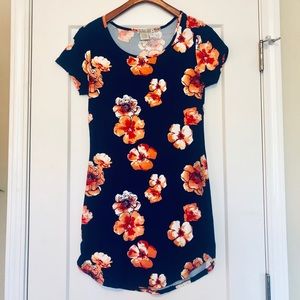 Young USA women’s Floral T-Shirt Style Dress S
